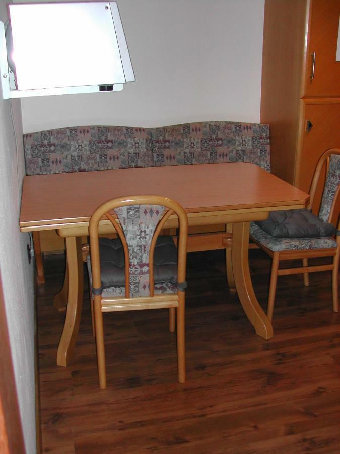 Apartamento Haus Polly Strasshof an der Nordbahn Exterior foto