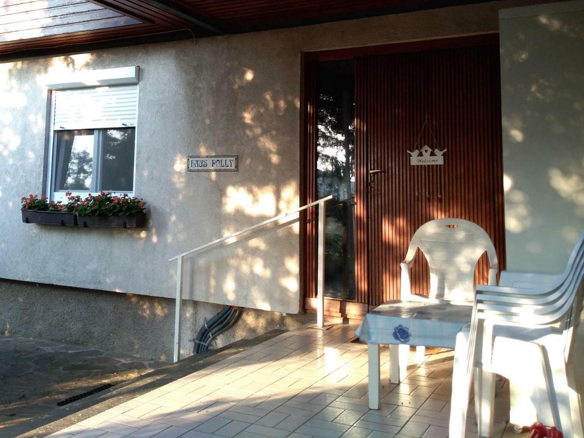 Apartamento Haus Polly Strasshof an der Nordbahn Exterior foto